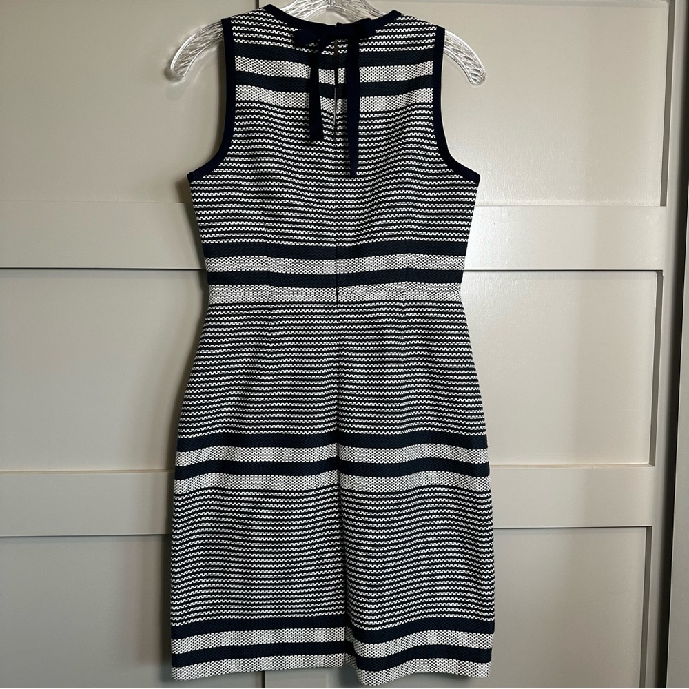 J Crew Sheath Dress Woven Striped Navy White Tweed Indigo Blue Bow Lined Sz 4P - Picture 4 of 11